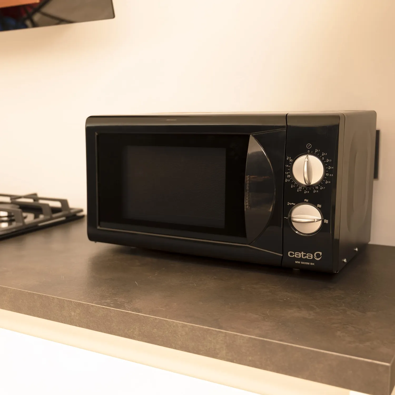 CATA MM 5020M BK Mikrowelle Schwarz 20 L 700 W