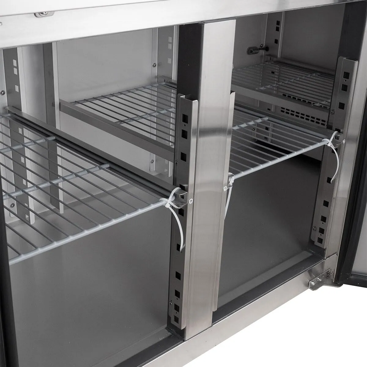 GastroHero GNH3100TN Kühltisch 3-türig Edelstahl