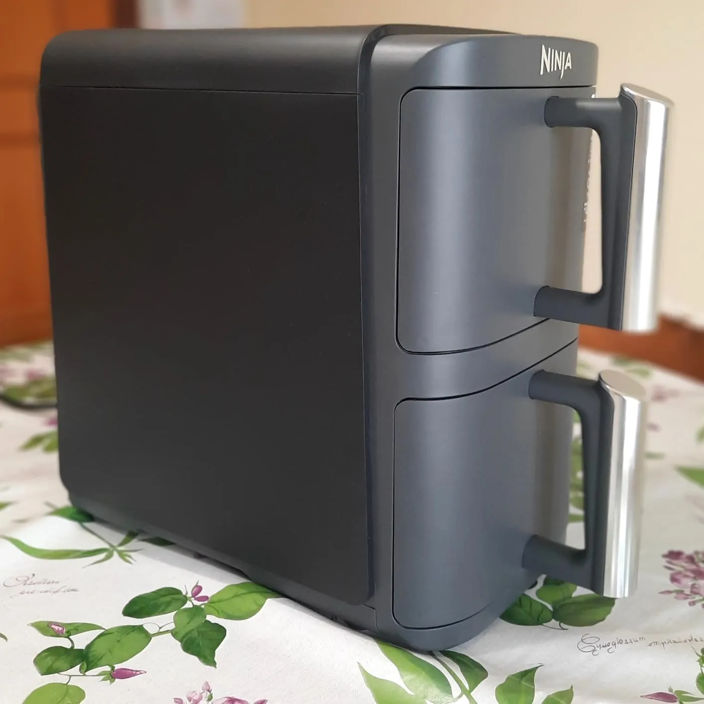 Ninja Double Stack Heißluftfritteuse 7,6L Schwarz 6 Portionen