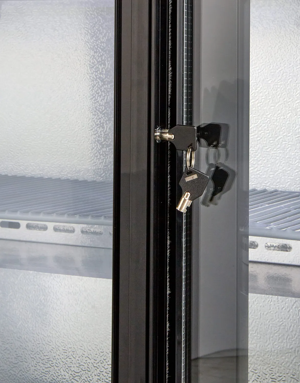 GastroHero ECO 320 Barkühlschrank Schiebetüren 337 L schwarz