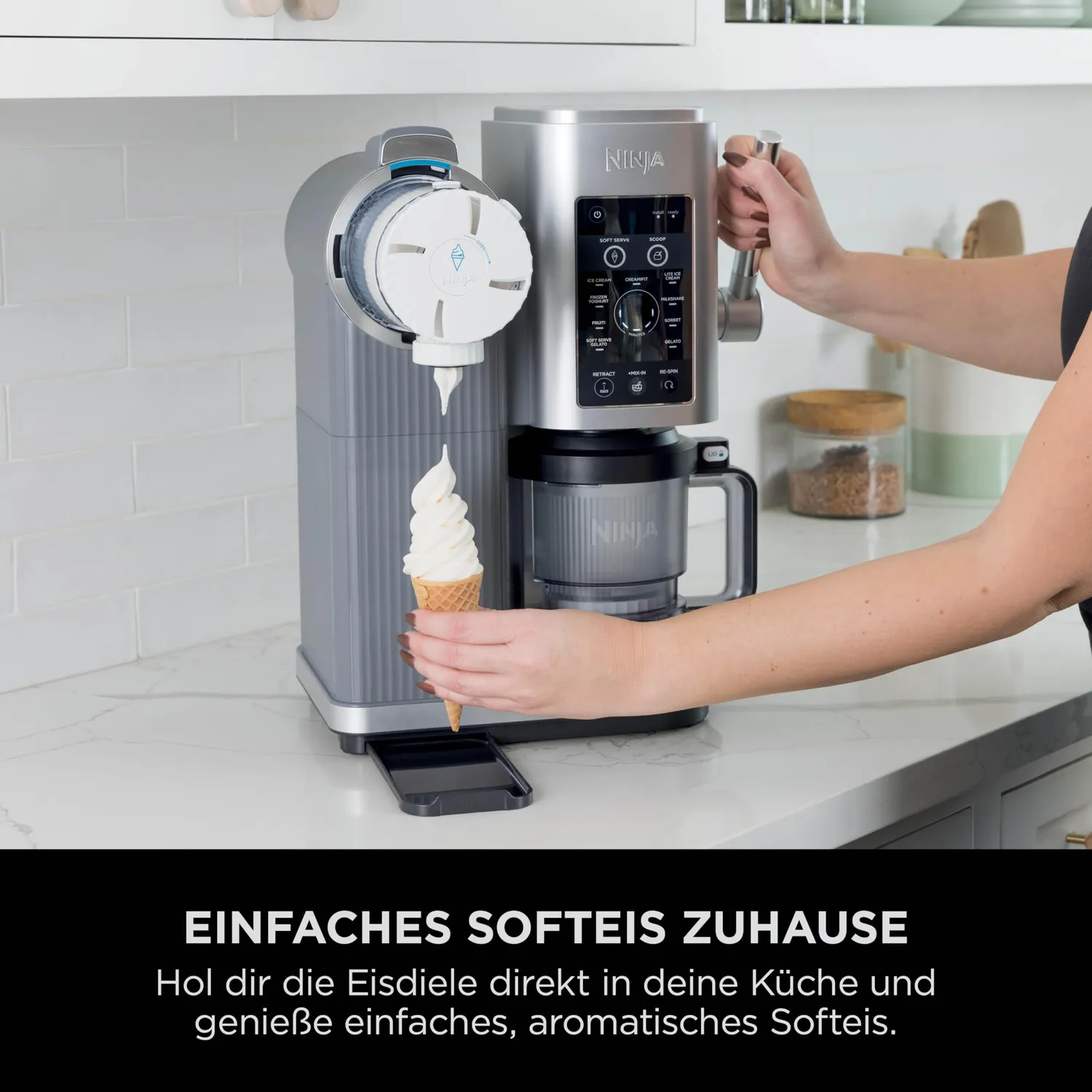 Ninja CREAMi Scoop & Swirl Eismaschine platinsilber