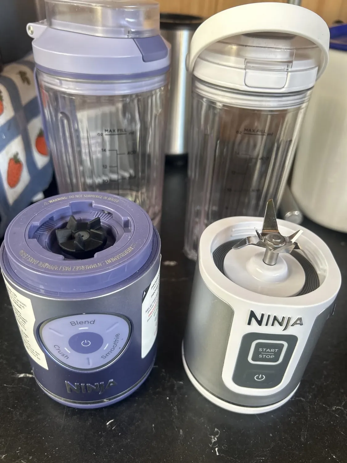 Ninja Blast Max Mixer 570ml Marineblau Akku USB Smoothie Maker