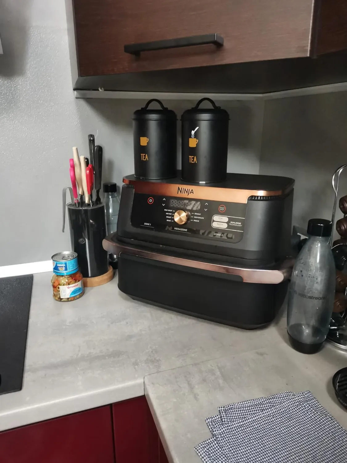 Ninja Foodi FlexDrawer Heißluftfritteuse 10,4 L Schwarz