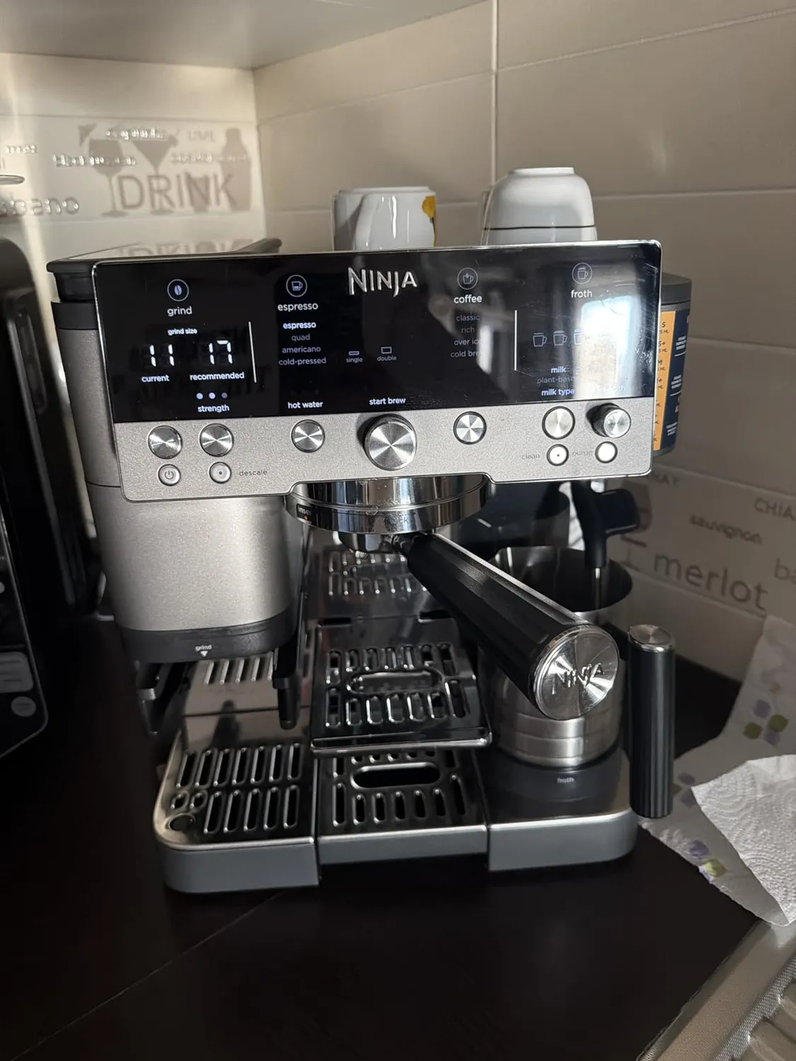 Ninja Luxe Premier 3-in-1 Espressomaschine Grau-Metall Mahlwerk