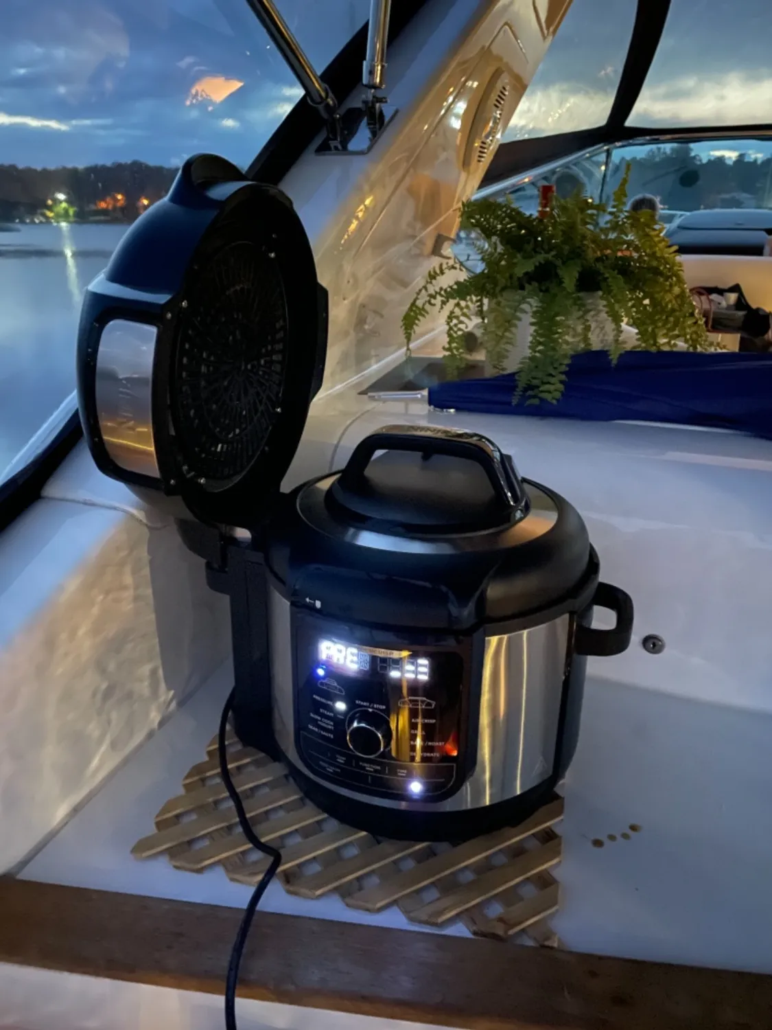 Ninja Foodi MAX 9-in-1 Multikocher 7,5 L schwarz Edelstahl