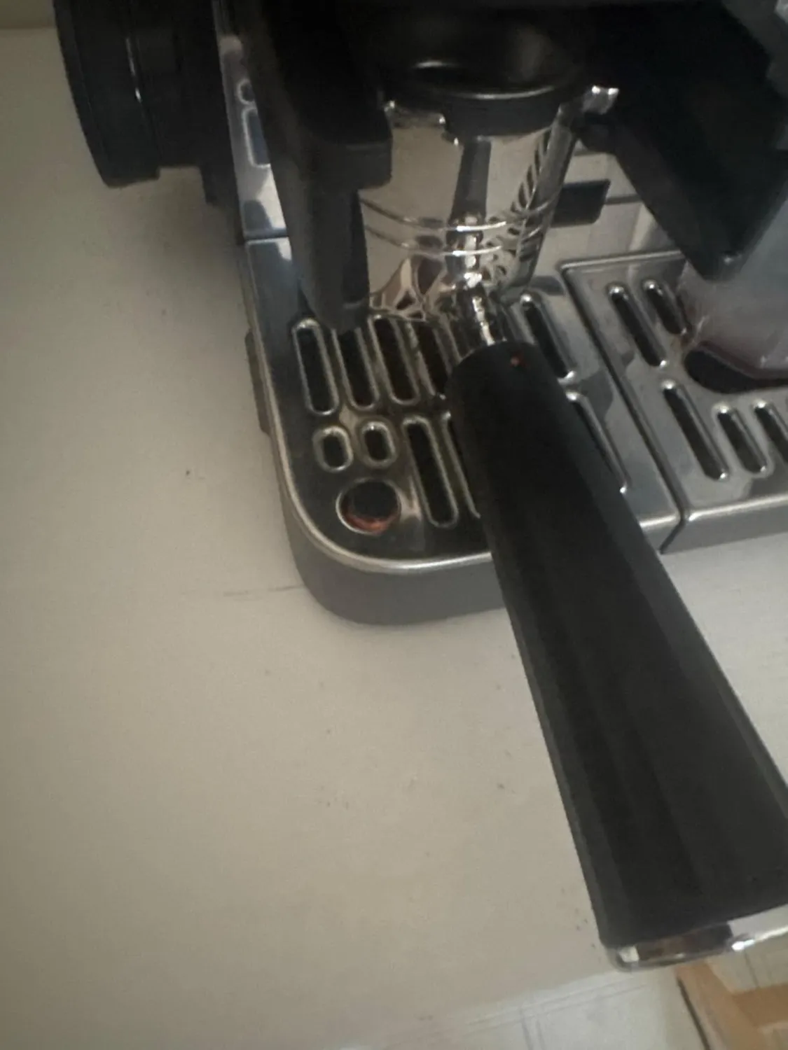 Ninja Luxe Premier 3-in-1 Espressomaschine Grau-Metall Mahlwerk