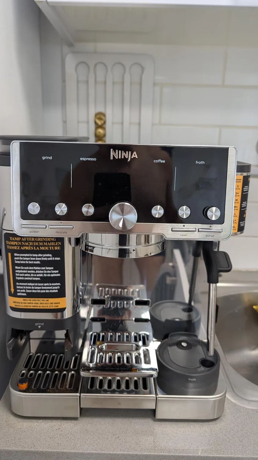 Ninja Luxe Pro ES701EUBR Kaffeemaschine mit Mahlwerk