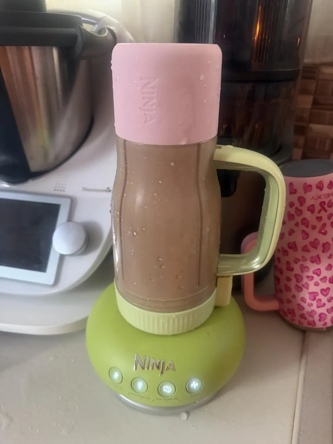 Ninja BlendBoss Mixer Pink Peppercorn 1100 W mit Reisebecher