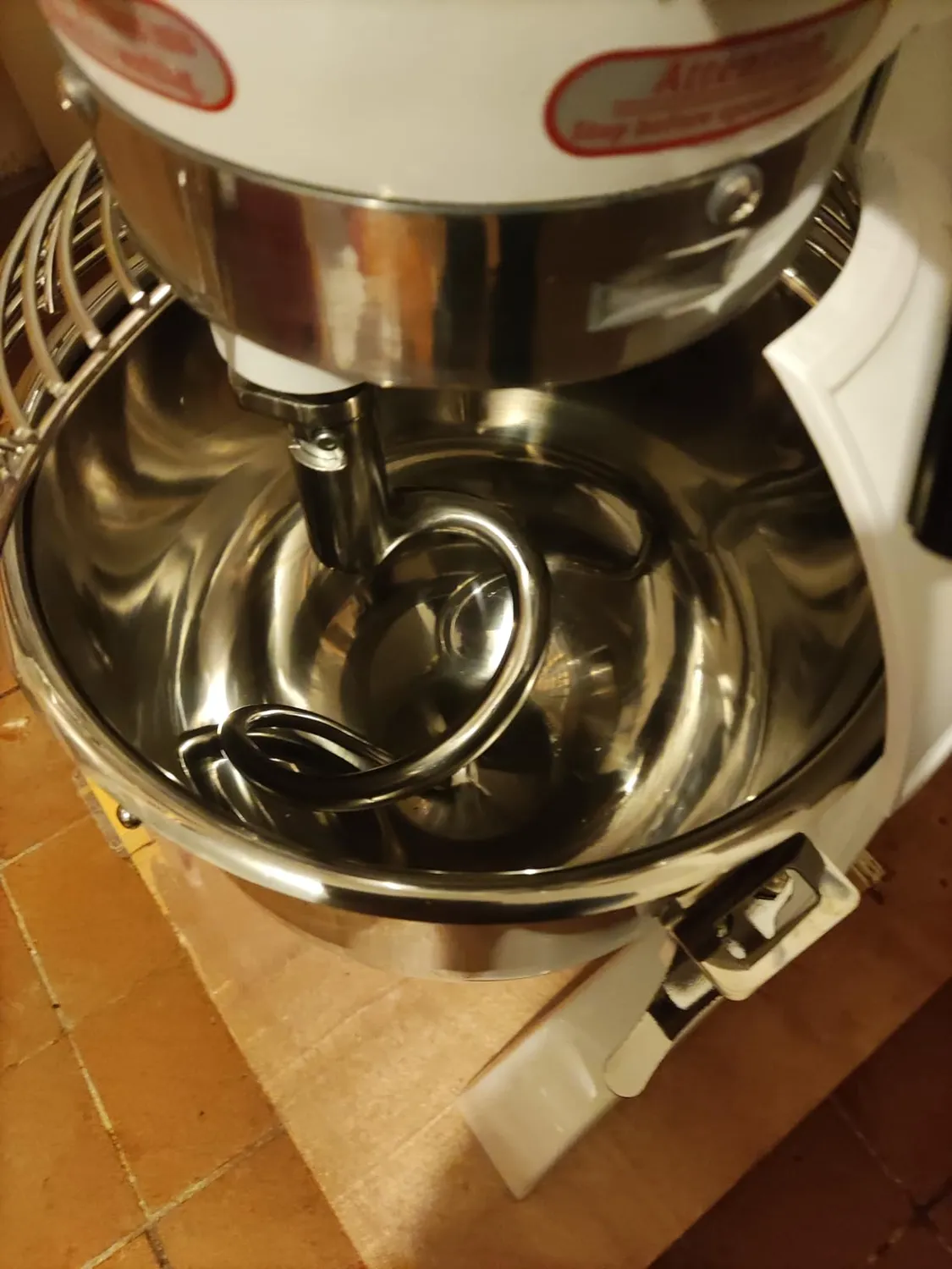 GastroHero Planetenrührwerk 20L Teigknetmaschine 0,75 kW