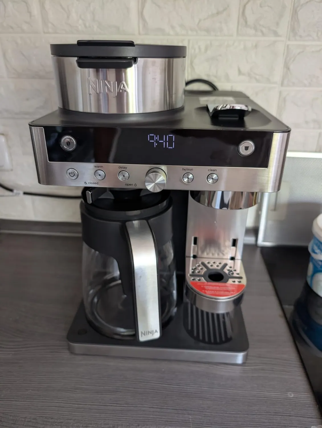 Ninja Prestige 2-in-1 Kaffeemaschine Grau-Metall 1,8 l Milchaufschäumer