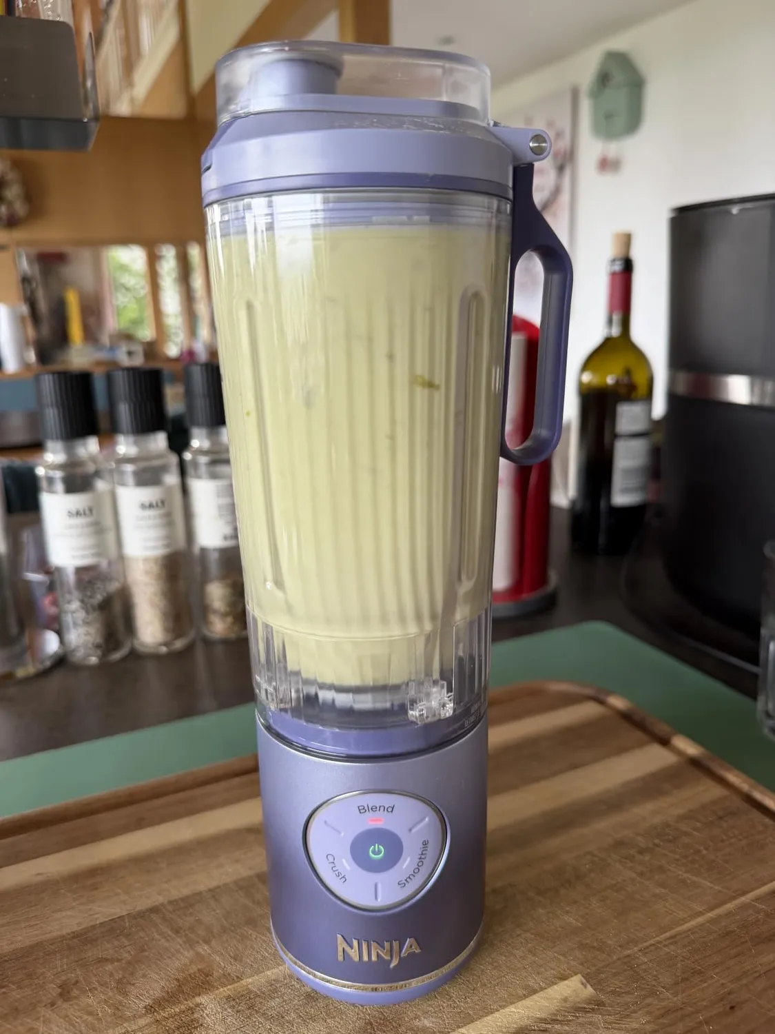 Ninja Blast Max Mixer 570ml Marineblau Akku USB Smoothie Maker