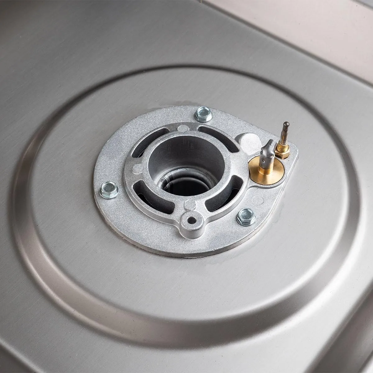 GastroHero 70/70 Gasherd 4-flammig mit Backofen 34 kW